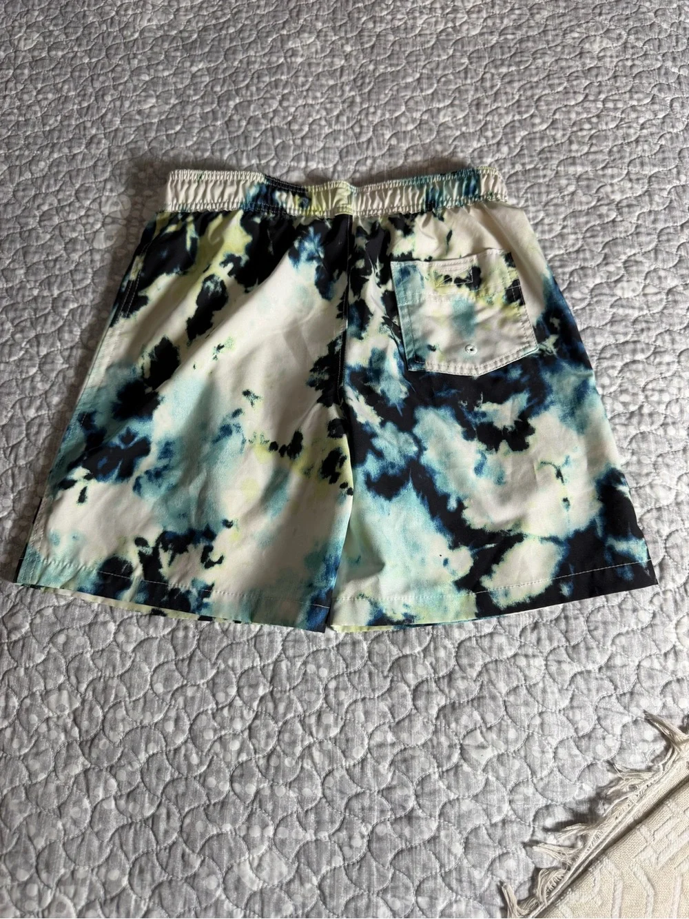 Abercrombie & Fitch Kids Tie-Dye Swim Shorts. Boys size 11/12.